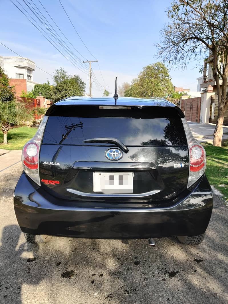 Toyota Aqua 2014 5