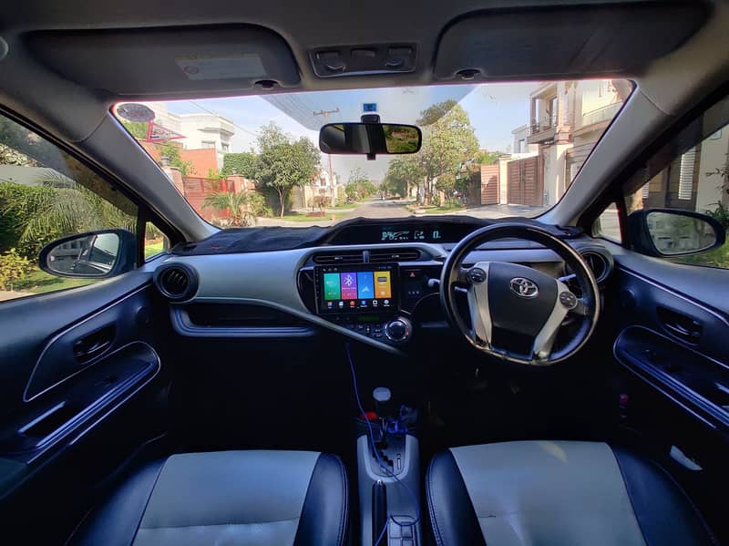 Toyota Aqua 2014 7