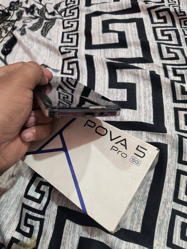 Tecno pova 5pro 5g 16/256 box 2