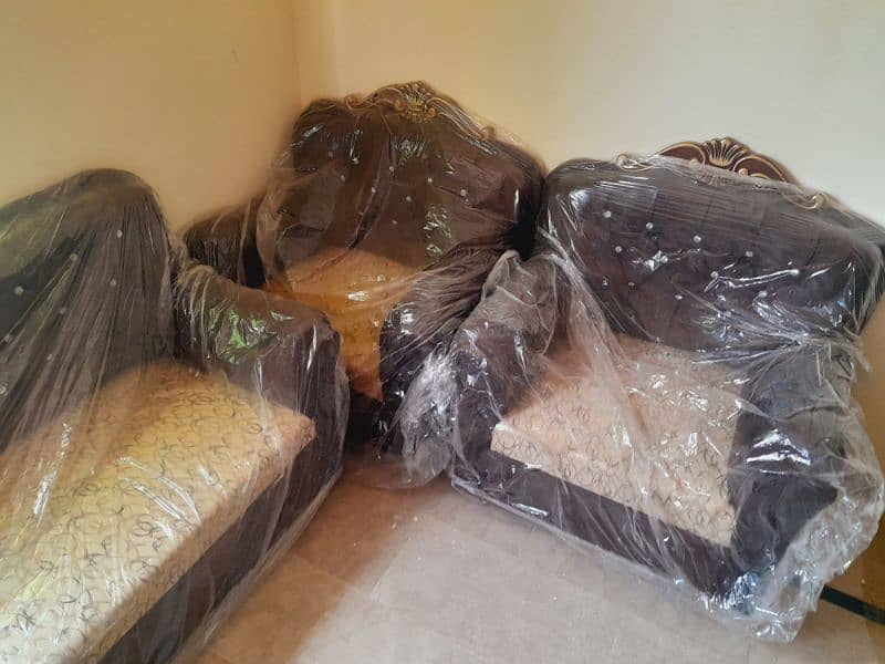 5 Seaters Brand new Sofa for sale in Multan 5