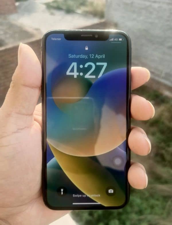 iPhone X 256 GB 0
