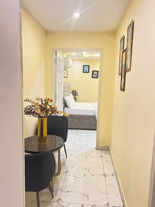 2 Bedroom Vip apartment available on daily basis in bahria town LHR 12
