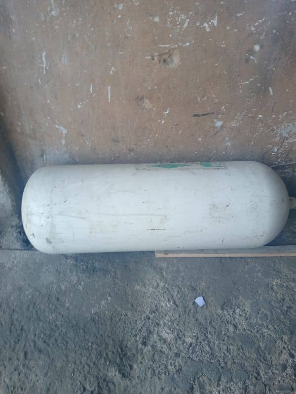 Complete CNG kit and silendar for sale 0