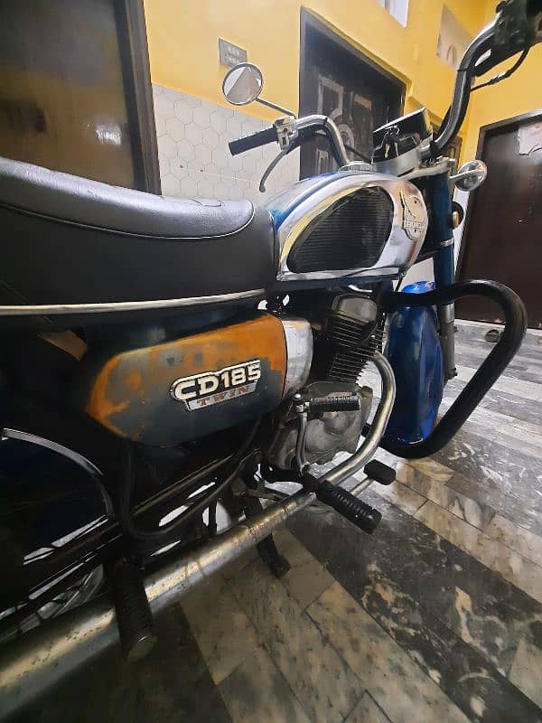 HONDA CD185 HM ORIGINAL ALL BODY PART ORIGINAL HM 2