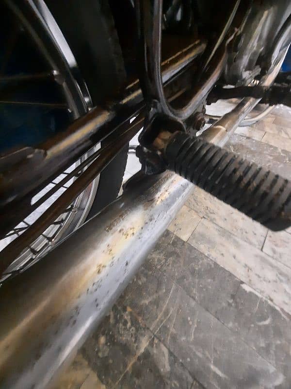 HONDA CD185 HM ORIGINAL ALL BODY PART ORIGINAL HM 11
