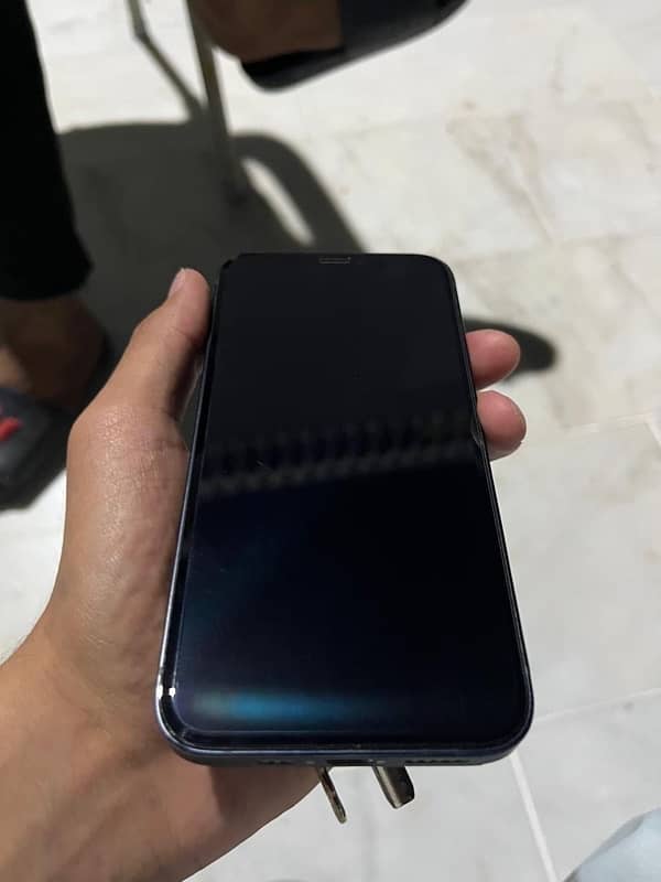 iphone 12jv 5