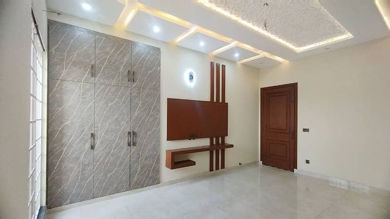 Looking For A House In Lahore 14