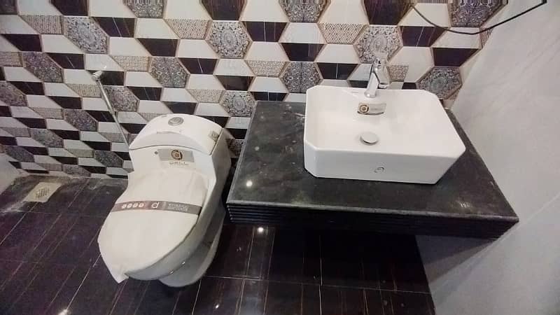 Looking For A House In Lahore 28
