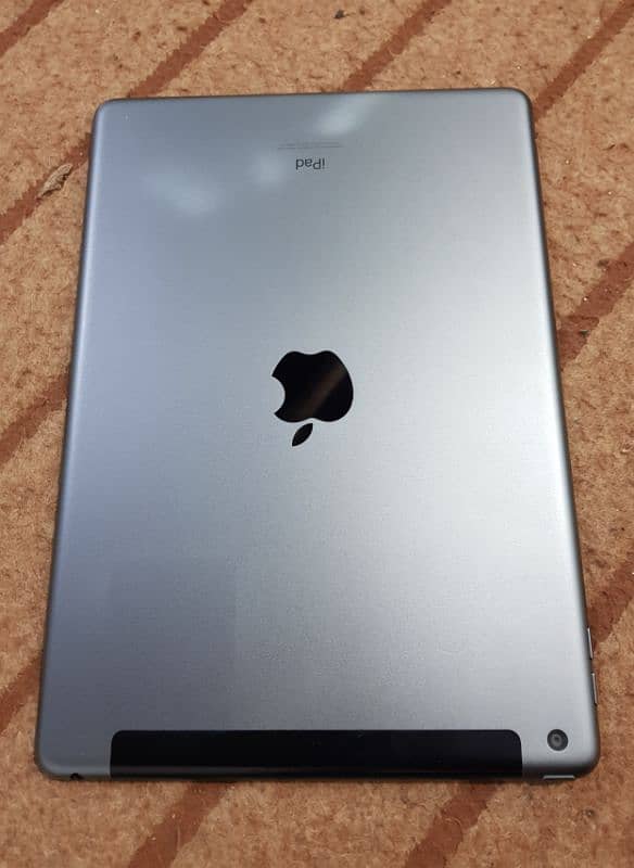 iPad 9th generation 4
