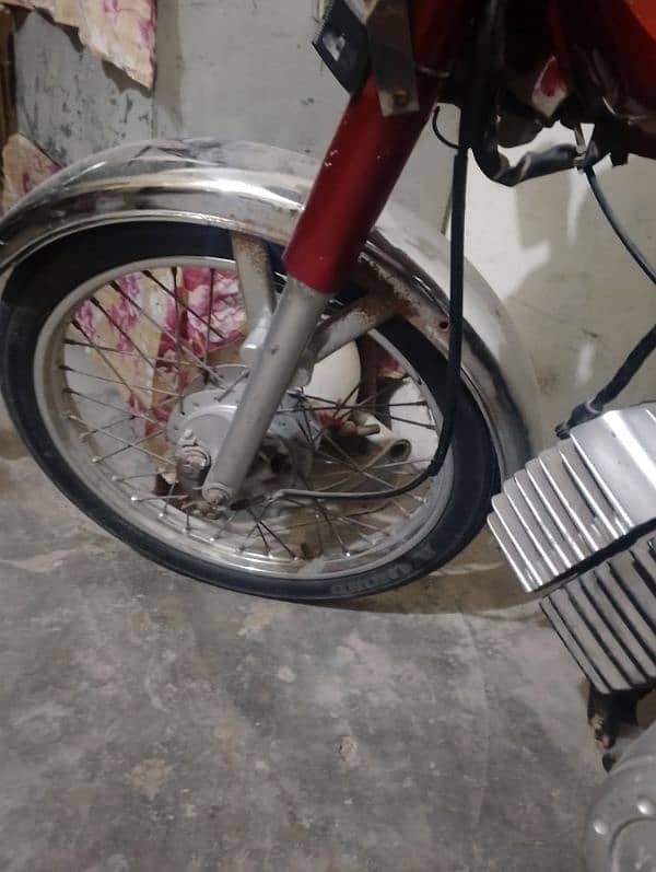 Yamaha motorcycle for sale model 2008 3