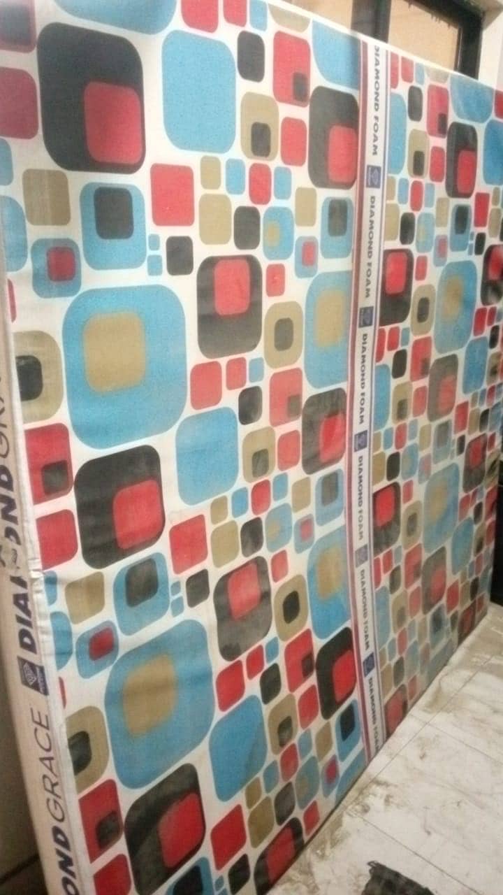 King size bed with mattress 0