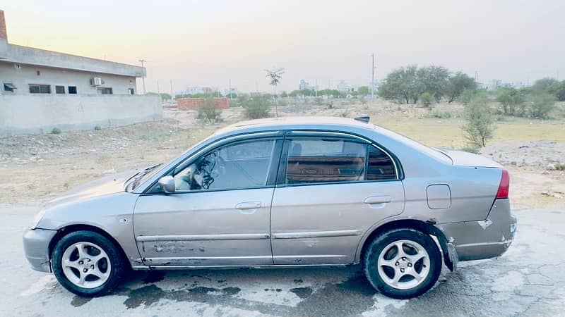 Honda Civic VTi Oriel Prosmatec 2003 sindh registration 4