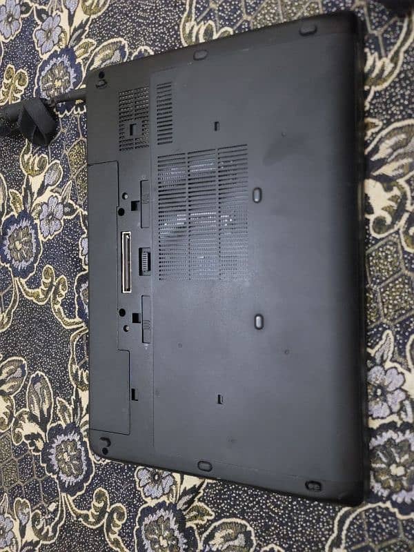 hp zbook 17 g2 gaming laptop Heavy processor plus gpu 1