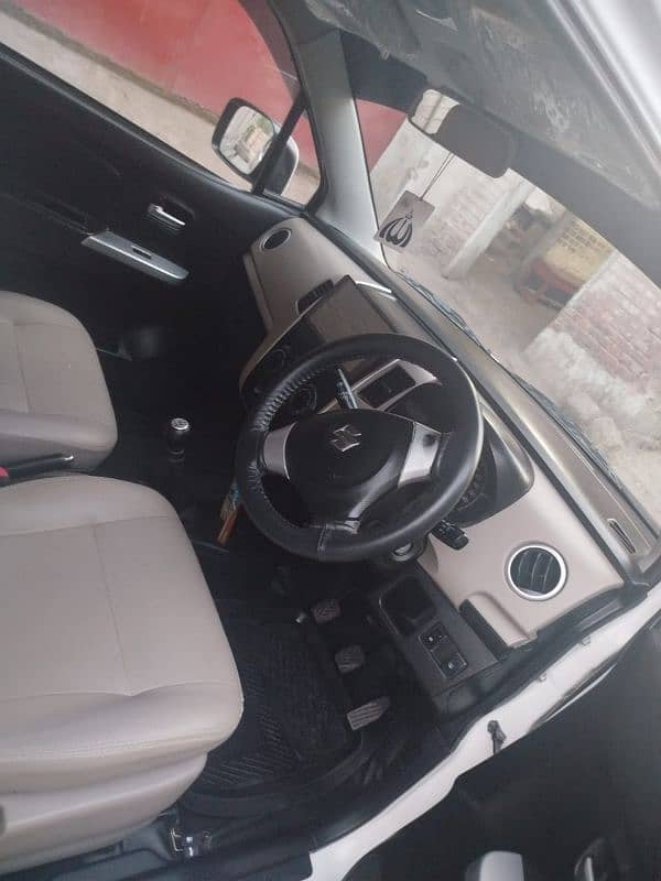 Suzuki Wagon R 2022 6