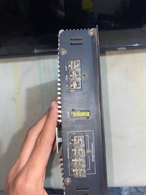 Amplifier 2500 WATTS 2 Channel Power 2