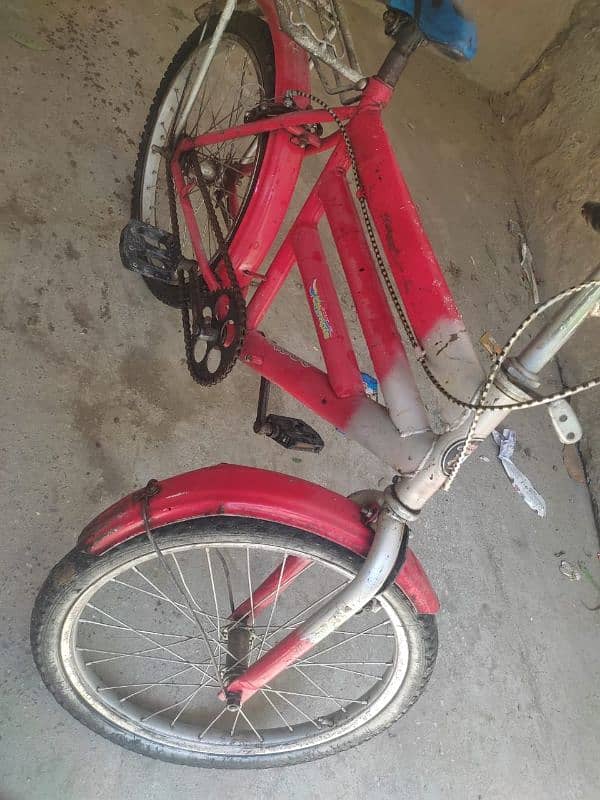 BICYCLE IN RED COLOUR 0