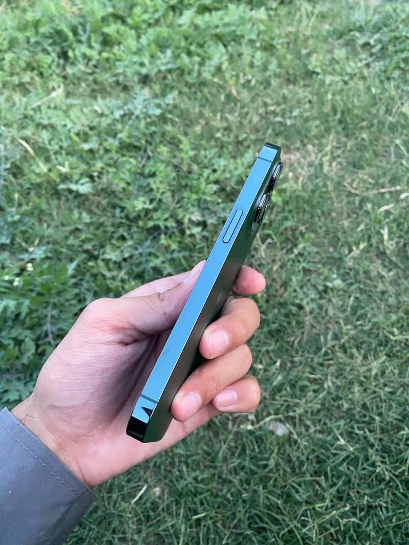 iPhone 13 Pro pta 4