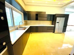Premium Fittings Branch New House in F-7 Islamabad For Sale