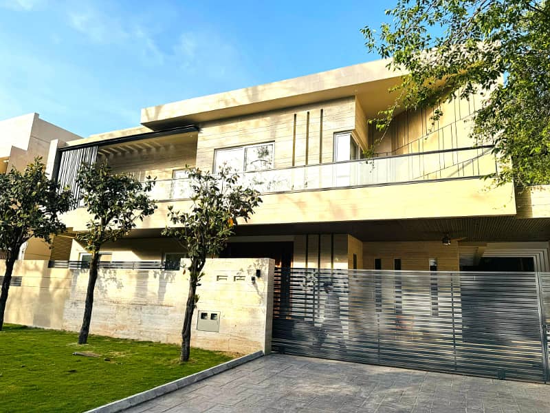 Premium Fittings Branch New House in F-7 Islamabad For Sale 3