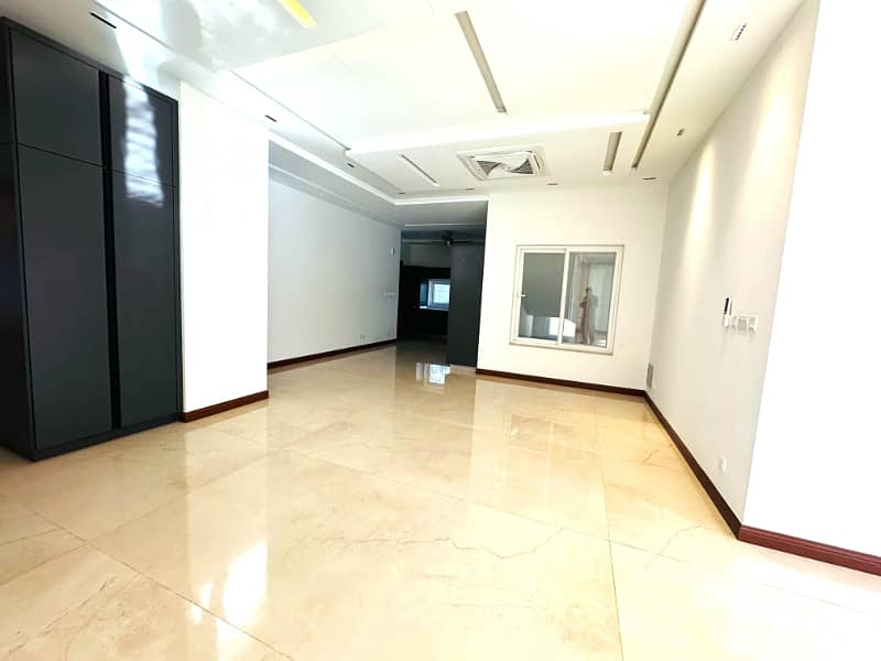 Premium Fittings Branch New House in F-7 Islamabad For Sale 30