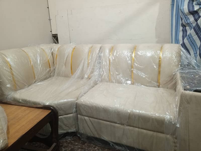 New sofa set for sale 0