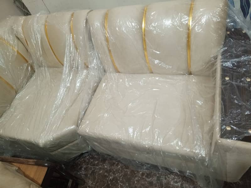 New sofa set for sale 3