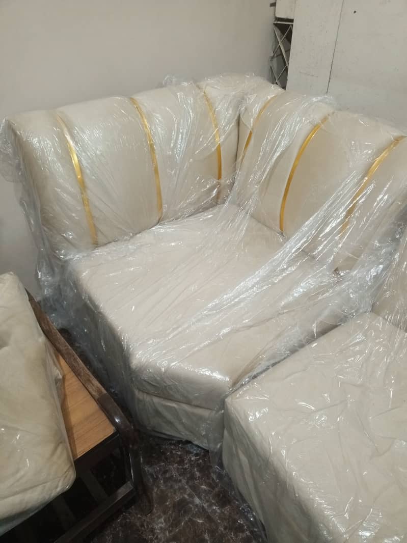 New sofa set for sale 4