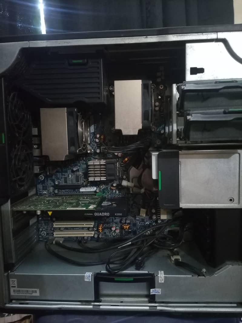 HP Z600 12 Cores | Plays GTA V & More | Just Rs. 50,000! 11