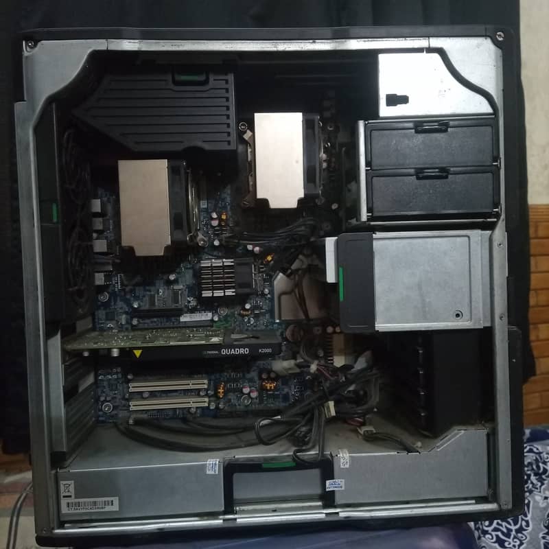 HP Z600 12 Cores | Plays GTA V & More | Just Rs. 50,000! 10