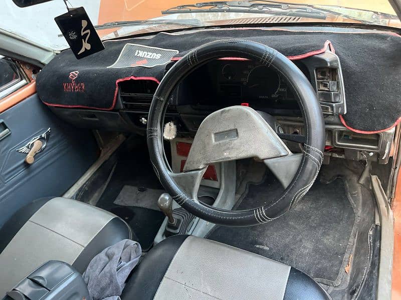 Suzuki khyber 1996/Ac/woofer Sound system/Alloyrims 5