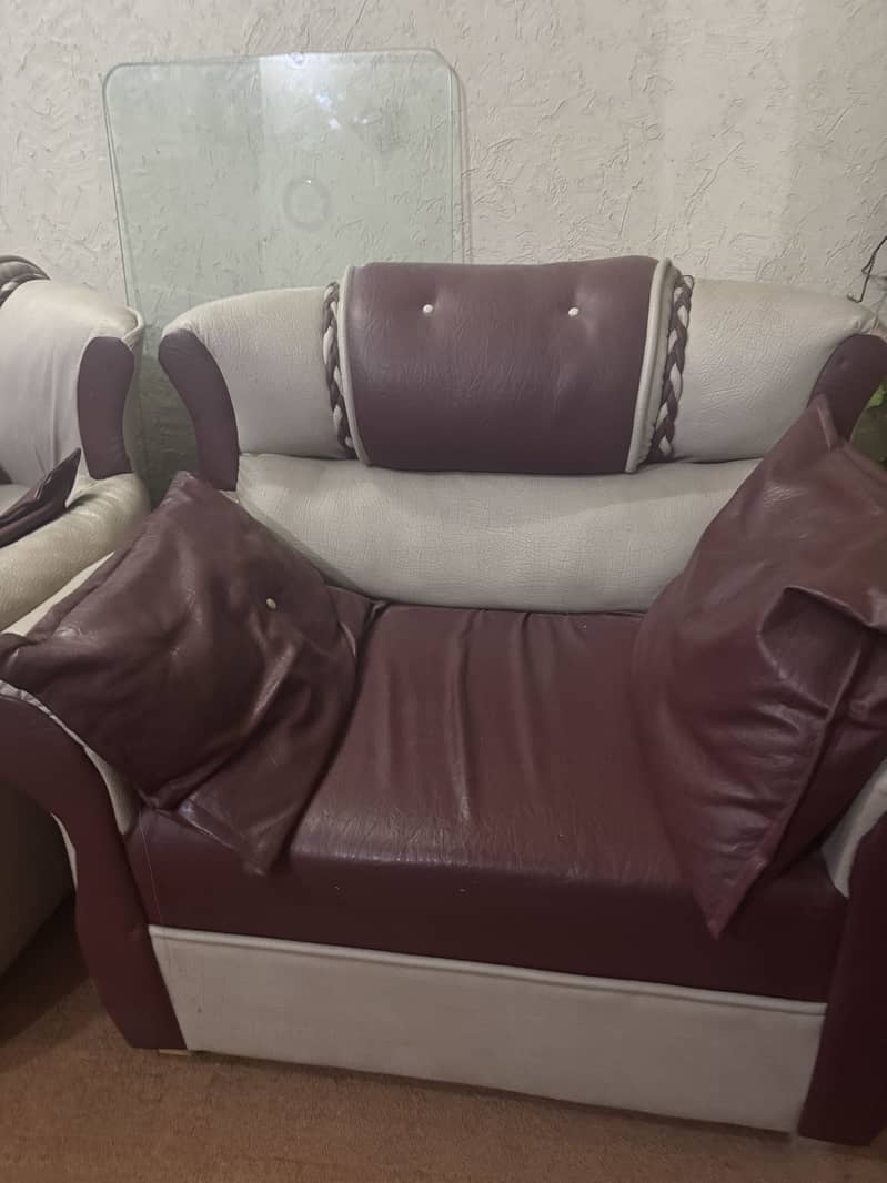Marron and beige used sofas in good condition 1