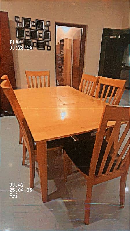 Dining Table with 6 Chairs 3