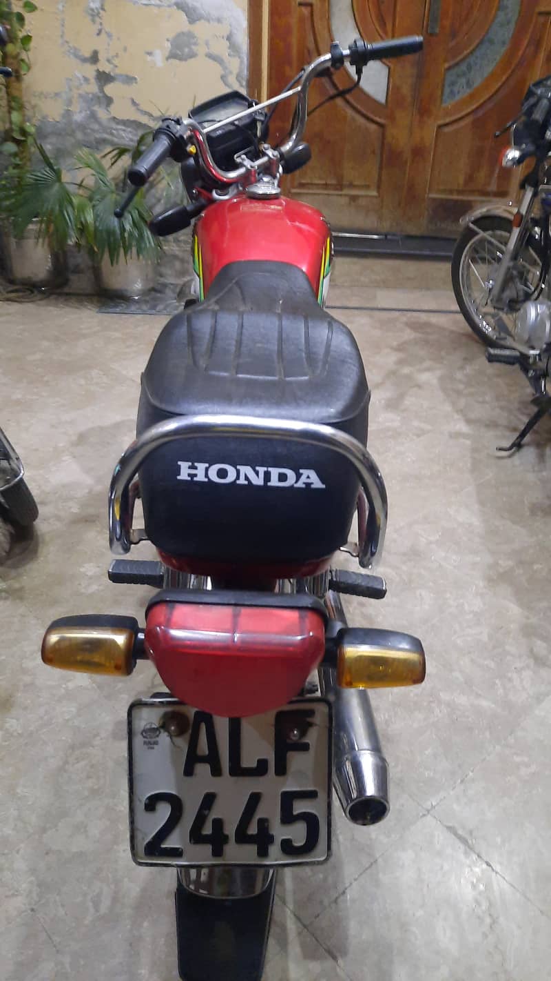 Honda CD 70 2022 modal 3