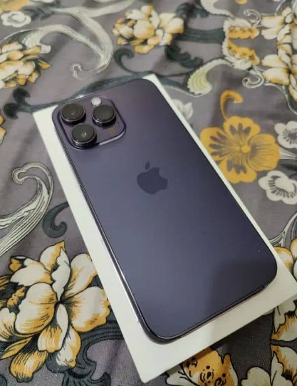 iPhone 15 pro max non pta 1