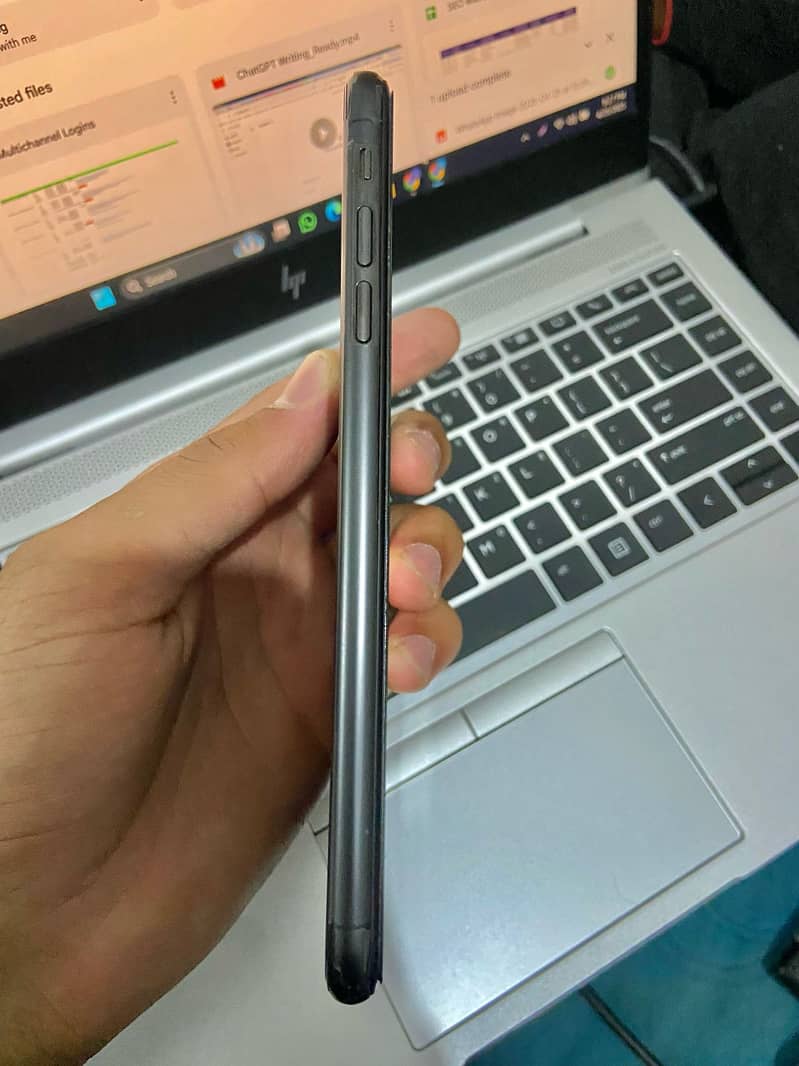 Apple iPhone XS Max PTA Approved 2