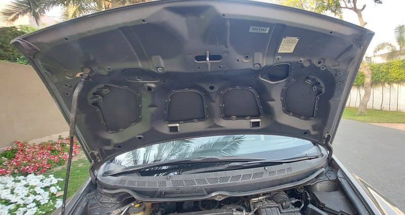 Honda Civic Prosmetic 2011|automatic |reborn|better than corolla/city 12