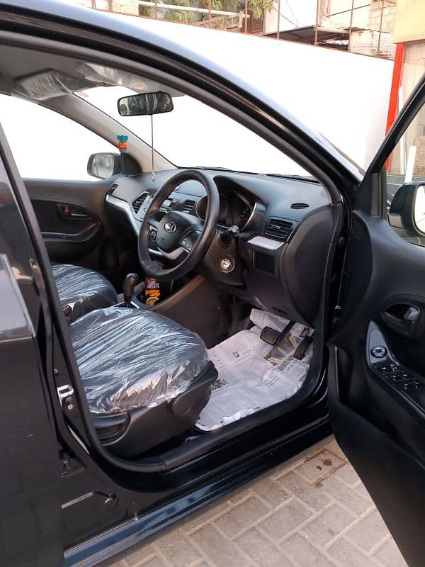 KIA Picanto 1.0 cc Automatic 2022  Cont : 0335-9472609 6