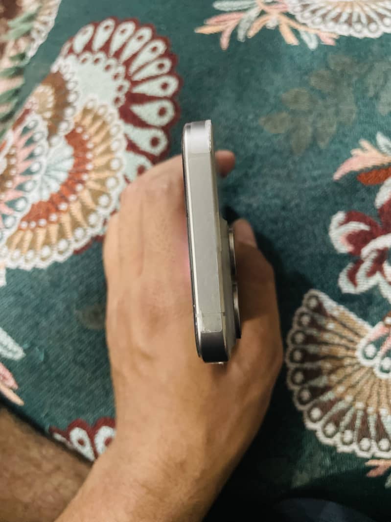 phone 3