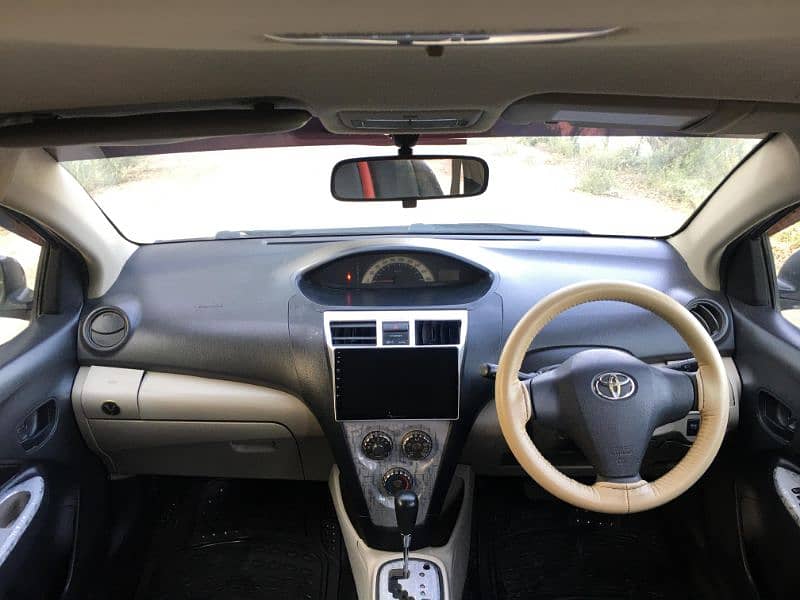 Toyota Belta 2005/2009 10
