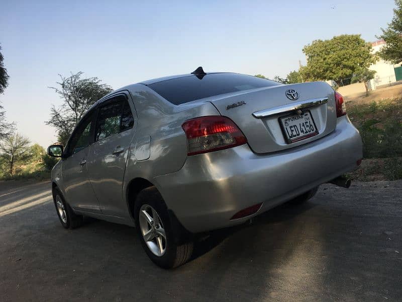 Toyota Belta 2005/2009 16