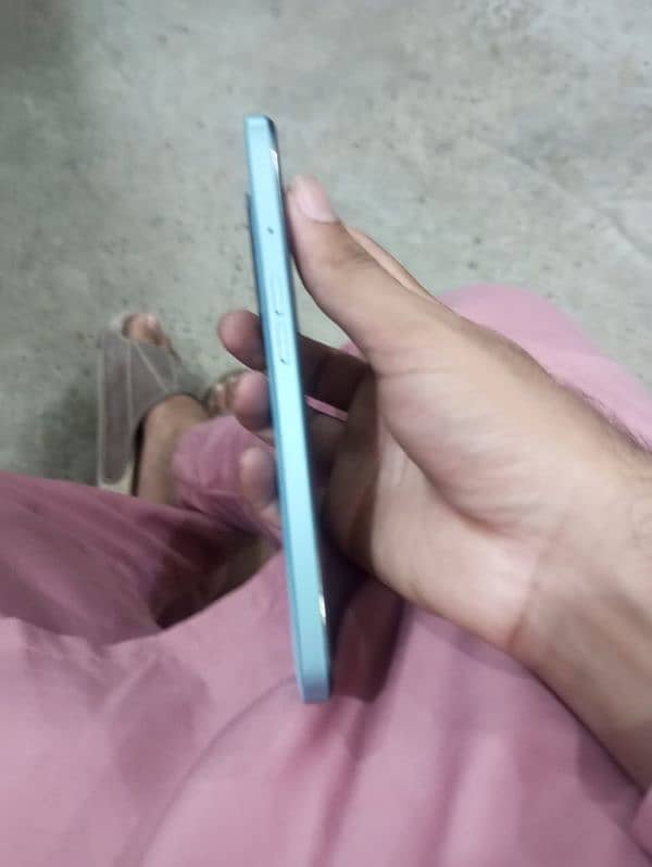 Oppo A57 1