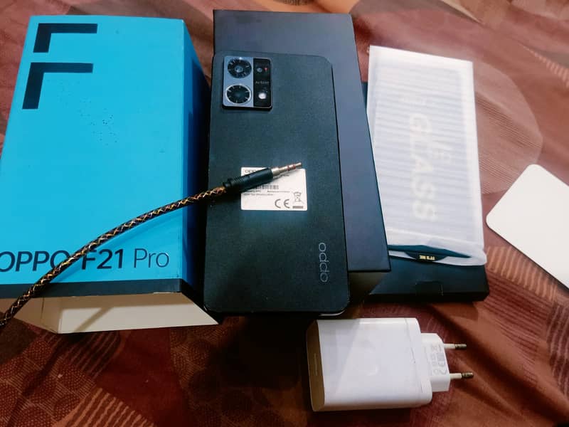 Oppo f21 pro complete smana hai plz read add 5