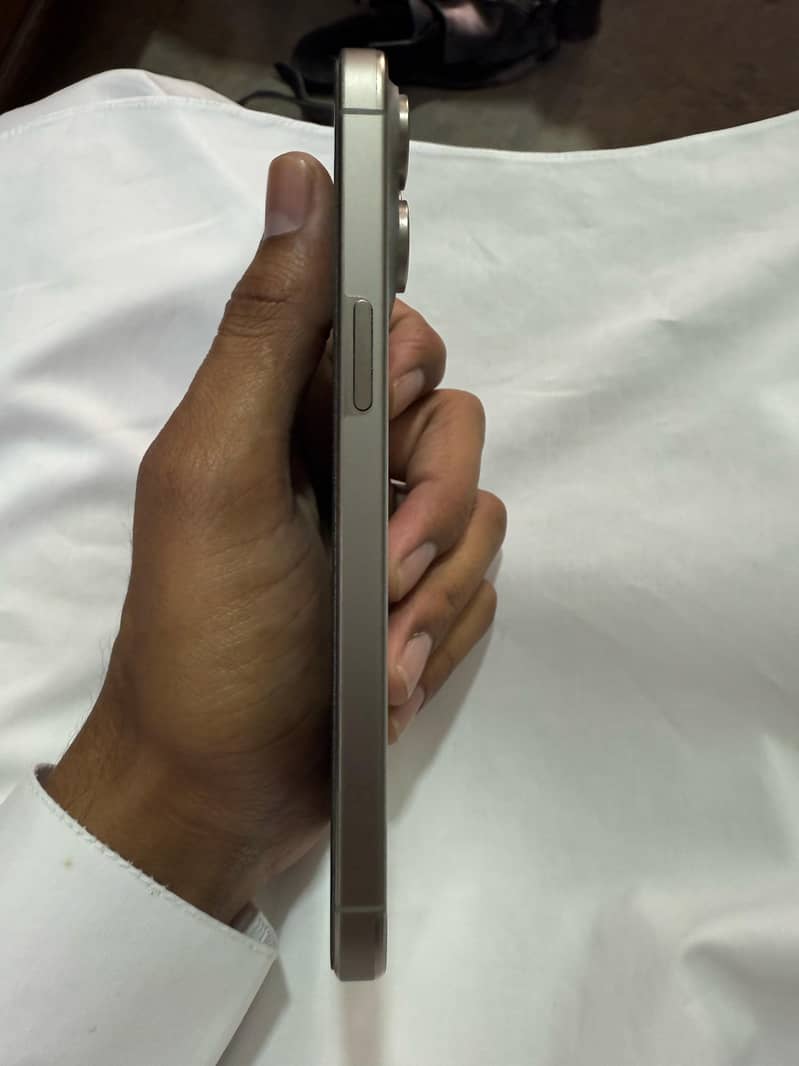 Iphone 15 pro max non-pta 256gb 5