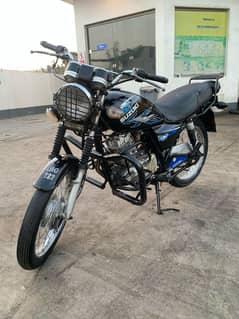 Suzuki GS 150