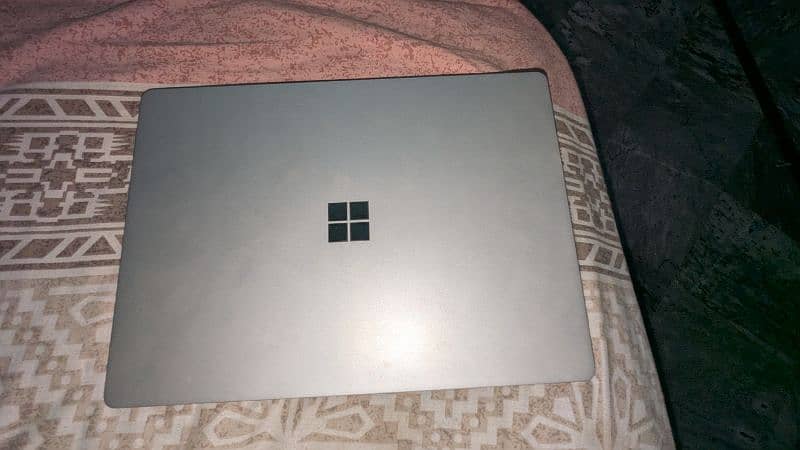 LAPTOP Microsoft surface 2 1