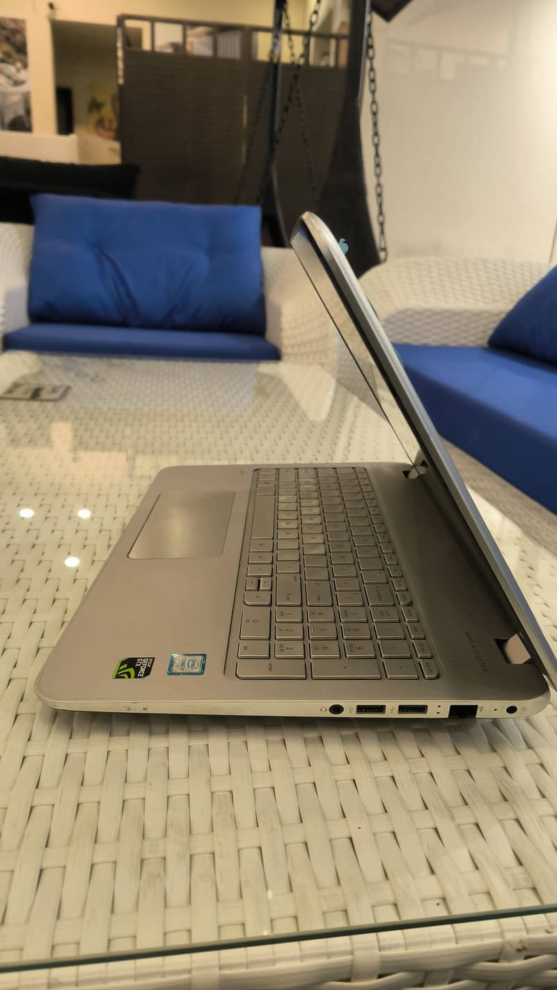 Hp i7 6th Generation 8gb DDR3 256gb SSD Touch Display Nvidia Graphics 3