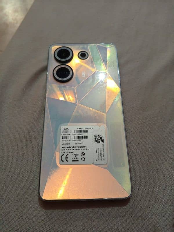 TECNO CAMON 20 AMOLD DISPLAY 8/256 GB 2