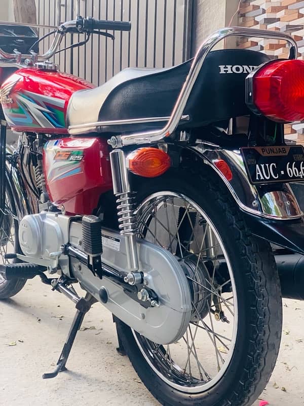 honda125 new condition 10 by 10 1