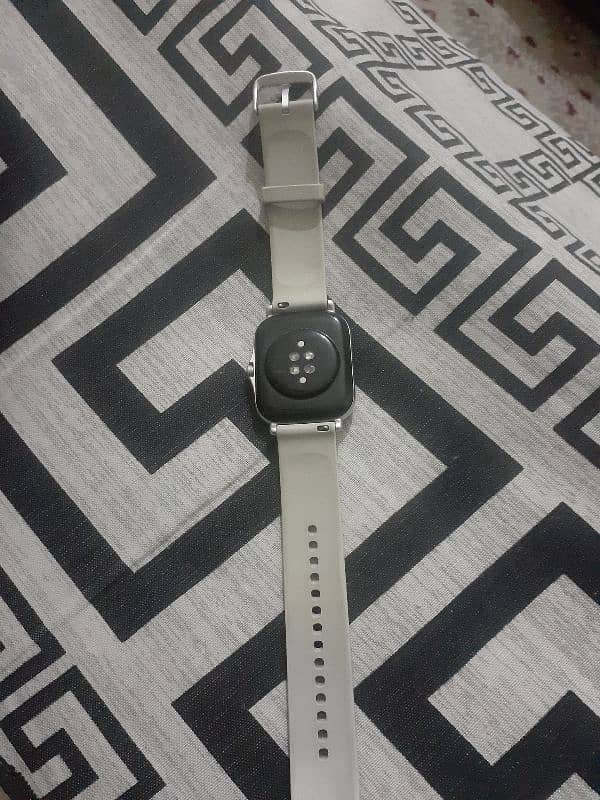 Amazfit smart watch 1