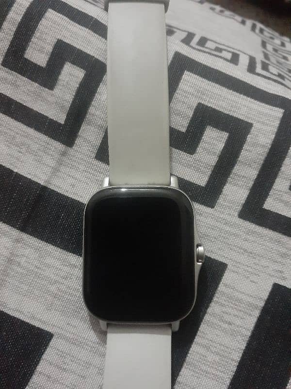 Amazfit smart watch 9